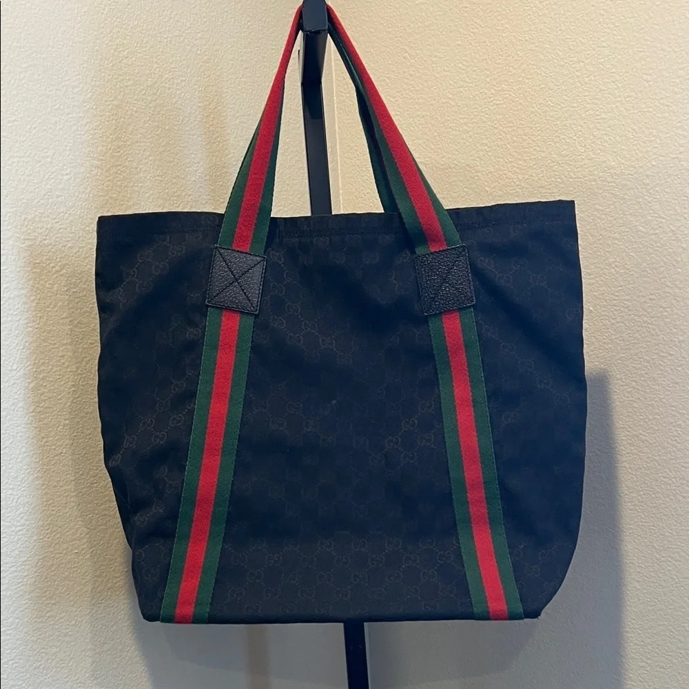 Gucci Black Tote with Red and Green Straps - Picture 3 of 12